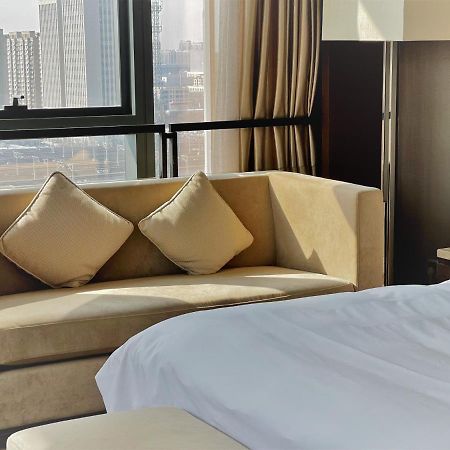 Hotel Melia Jinan Extérieur photo