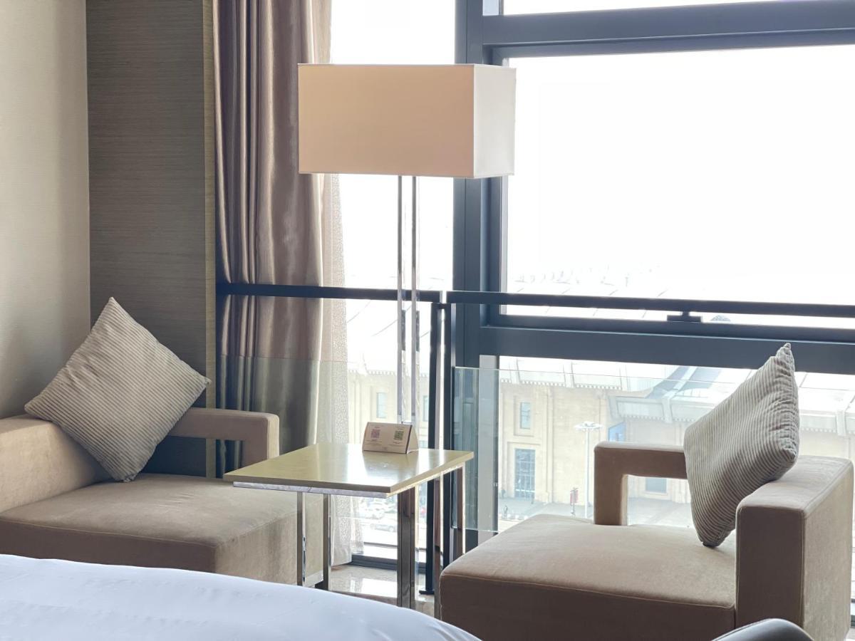 Hotel Melia Jinan Extérieur photo