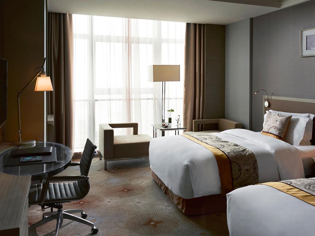 Hotel Melia Jinan Extérieur photo